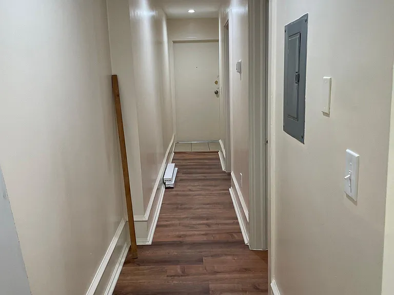 1004 N Madison St #4 — Photo 1