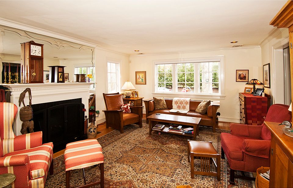 Living room II