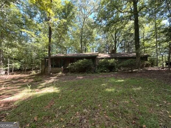 6225 Tennis Dr, Fairburn, GA 30213