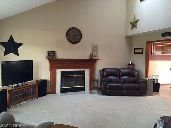 2nd image of 4215 Telegraph Ln