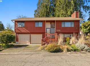 12188 SE Grove Loop, Milwaukie, OR 97222