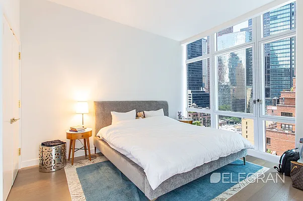 Rented by (Legacy) Elegran | media 35