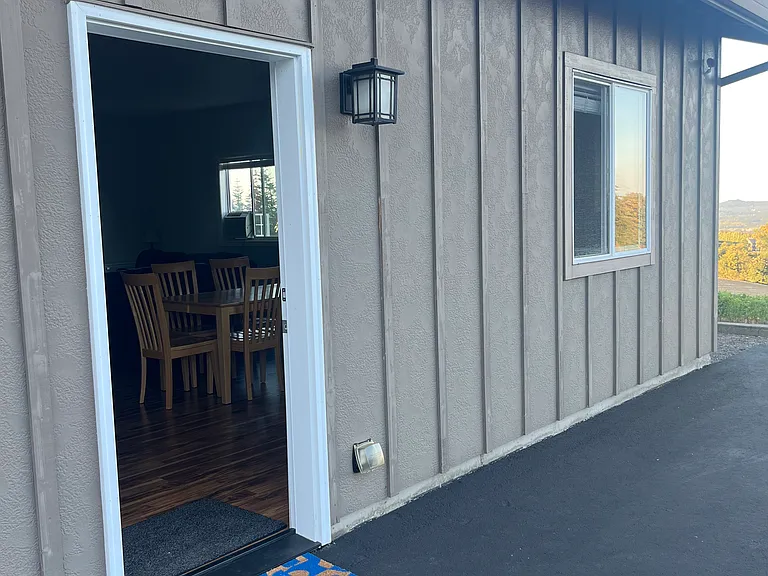 SW Conifer Dr — Photo 9