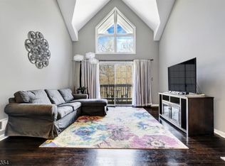 16C Leva Dr, Morristown, NJ 07960