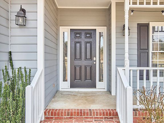 3rd image of 2405 Old Stone Rd