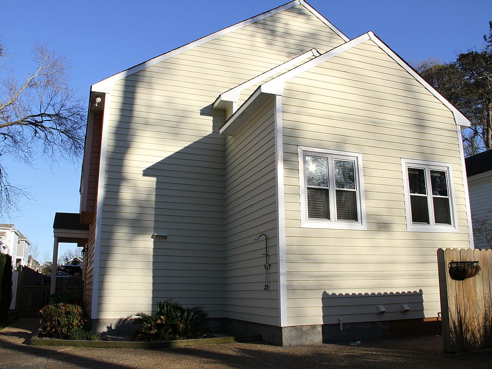 1st image of 2414 Beaufort Ave #A