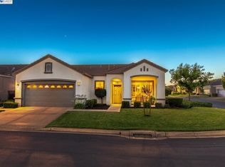 1921 Whitten Pl, Brentwood, CA