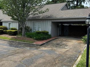 113 River Pl, Jackson, MS 39211