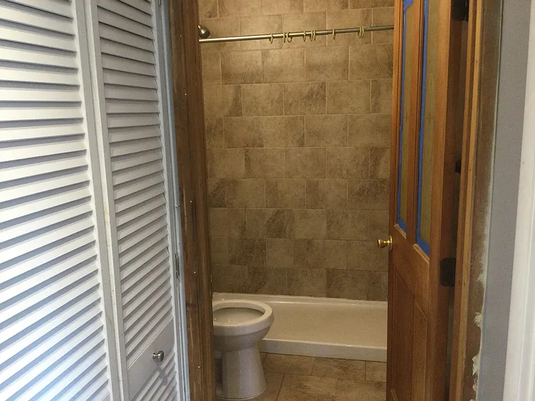 80 Upland Rd — Photo 8