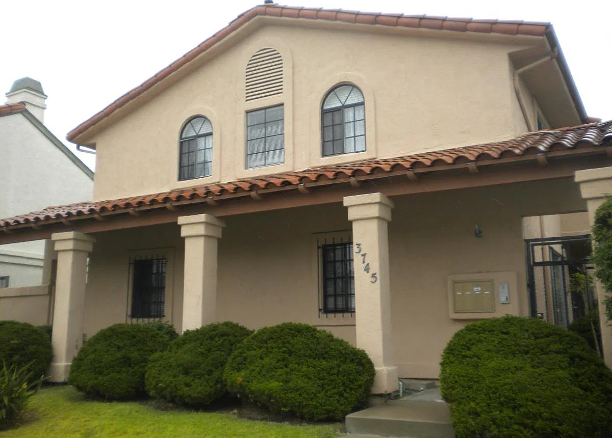3 bed, 2.5 bath, 1265 sqft, $3,395 — Photo 1