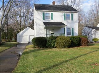 484 N Main St, Amherst, OH