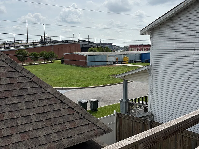 1101 Chestnut St #B — Photo 21