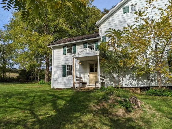115 Old Houserville Rd, State College, PA 16801