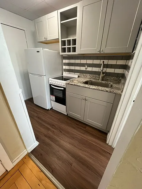 1 bed, 800 sqft, $2,050 — Photo 2