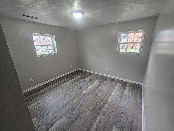 5th image of 2627 Westover Ave SW #1