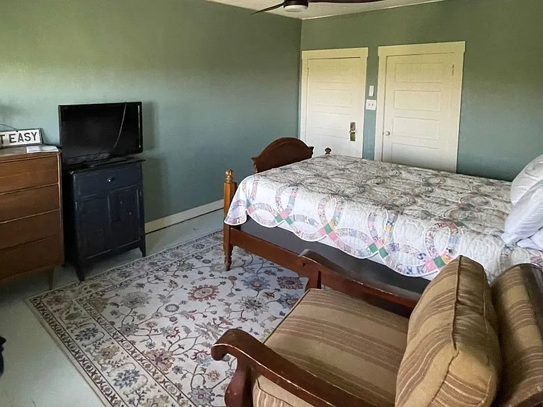 1600 Hillside Rd #11 — Photo 2