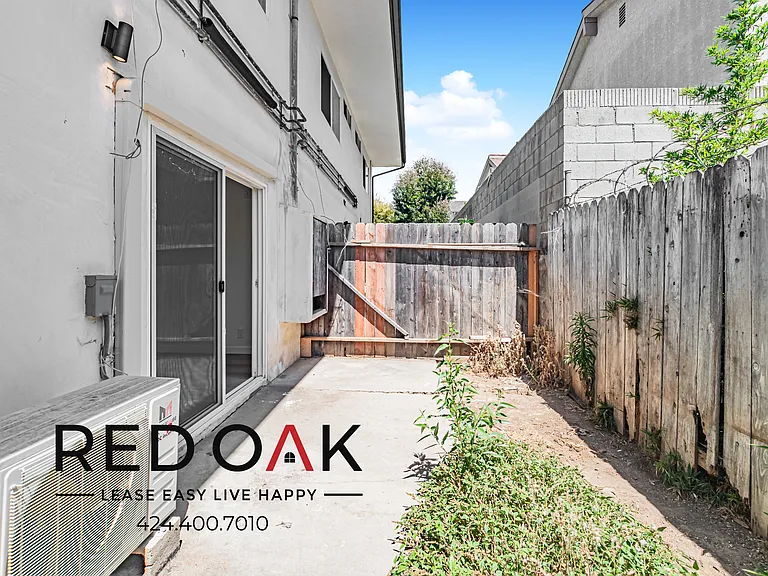1540 W 145th St #14 — Photo 13