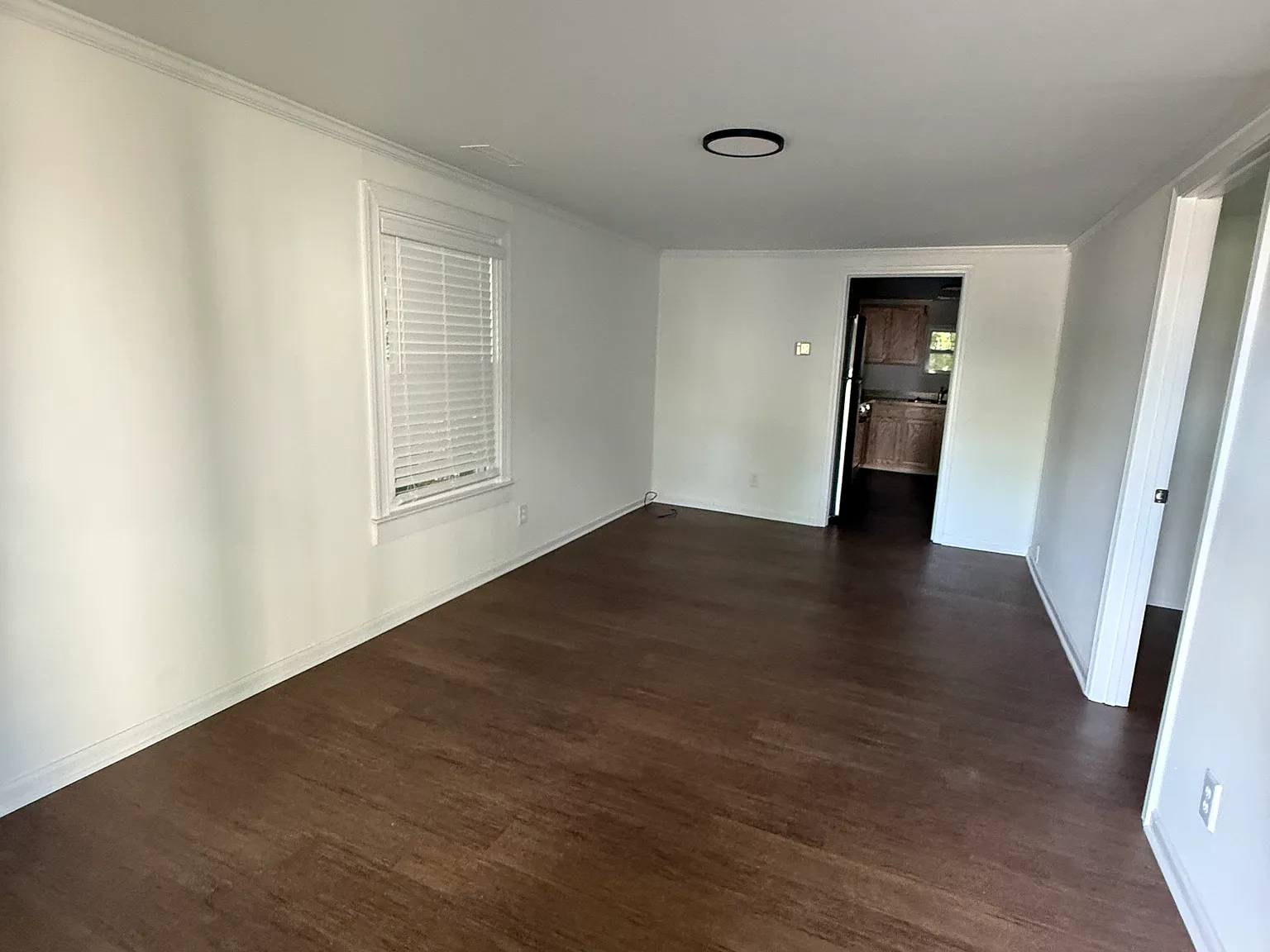 1 bed, 850 sqft, $1,450 — Photo 2