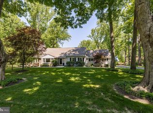 203 Spencer Rd, Devon, PA 19333