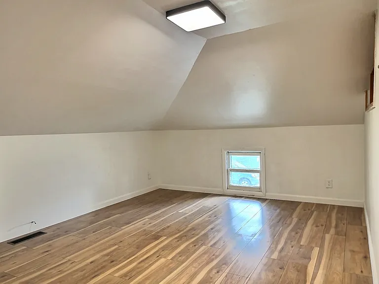 Bonus Room
