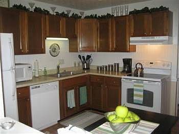 3rd image of 7215 Creekview Dr #Ii-m