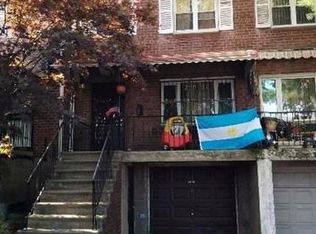 14436 Gravett Rd, Flushing, NY 11367