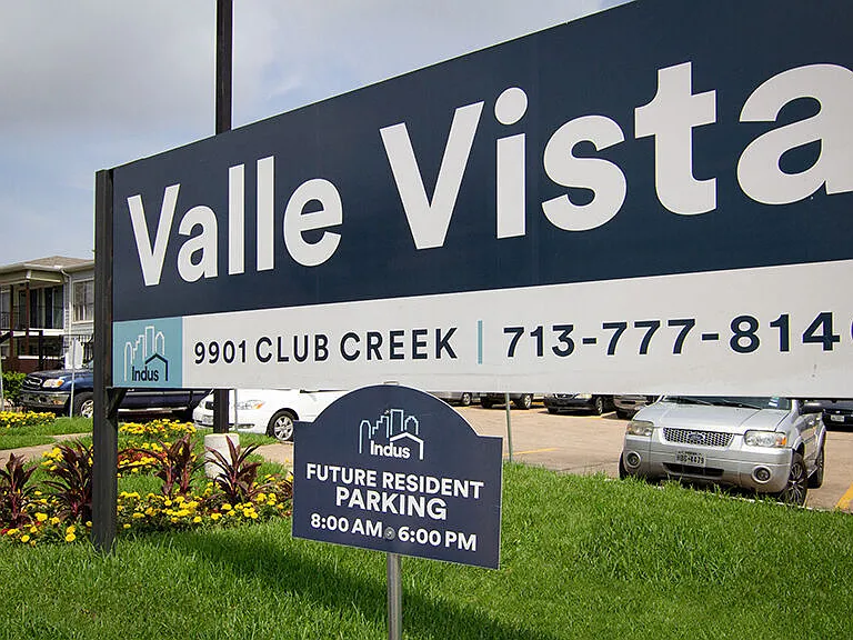 Valle Vista — Photo 1