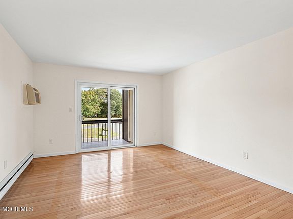 5th image of 154 Cross Slope Court #G