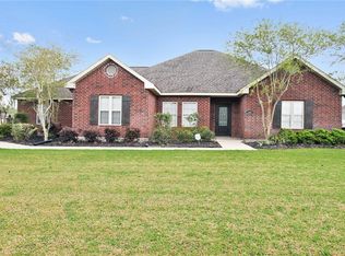 1492 Addie Gail Ln, Lake Charles, LA 70605