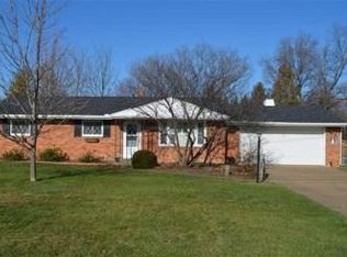 4445 E Balliette Dr, Port Clinton, OH 43452