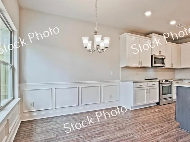 491 Rockfern Ct — Photo 8