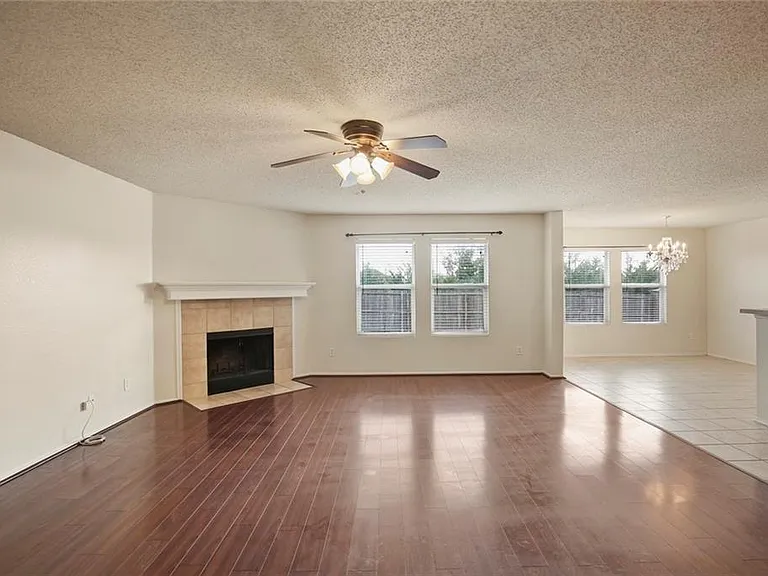 9973 George Washington Dr — Photo 2