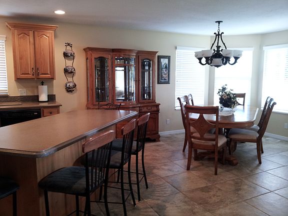 Upstairs Kitchen/Dining