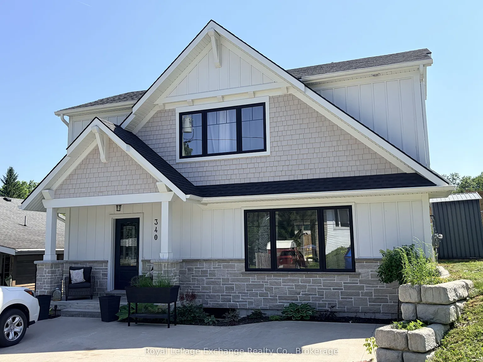 3 bed, $2,800 — Photo 2