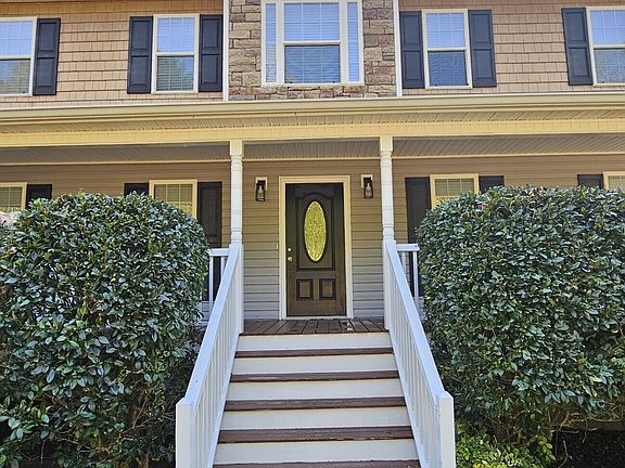 4th image of 147 Oliver Dr