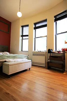 Rented by JK Dansar Corp | media 15