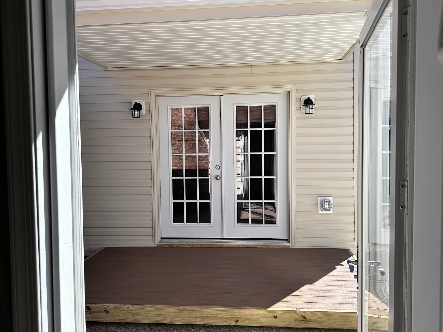 4 bed, 2.5 bath, 2128 sqft, $2,995 — Photo 1