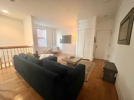 Rented by Compass | media 4