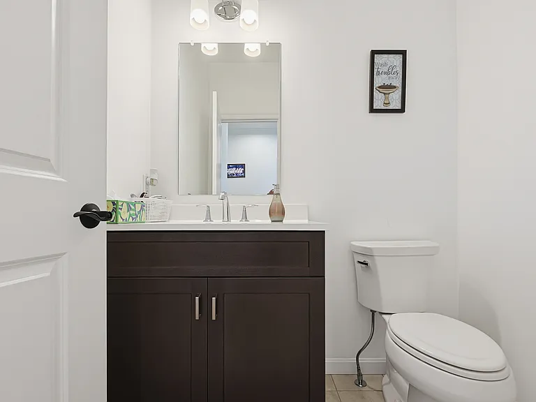 2 Evergreen Dr #1 — Photo 13