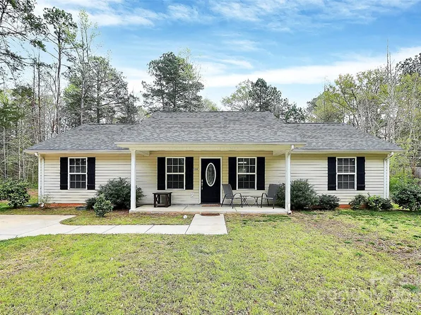 2294 Pacer Rd, Lancaster, SC 29720