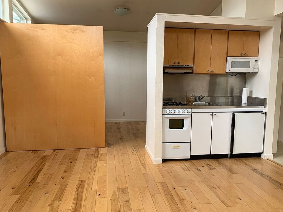 1st image of 114A Alta Dr