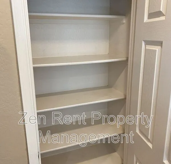 2541 W Canyon Way — Photo 10