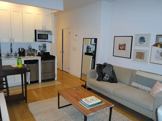 Rented by Sky Management | media 11