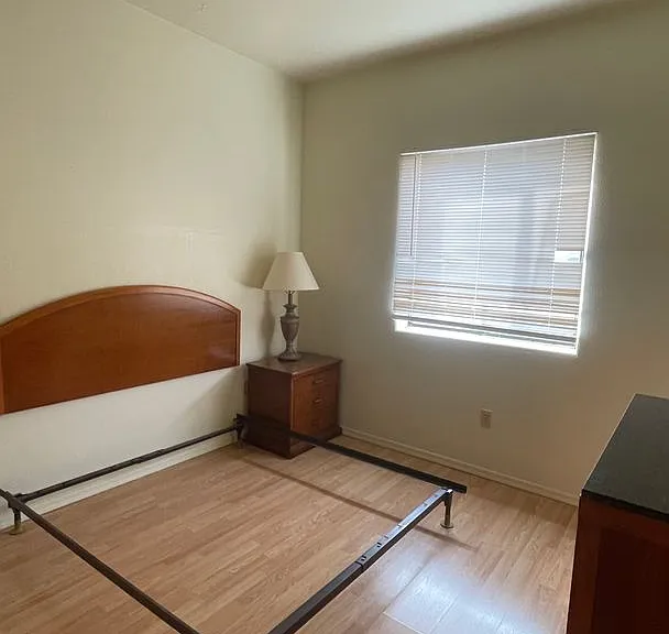 430 N Christine Ave — Photo 15