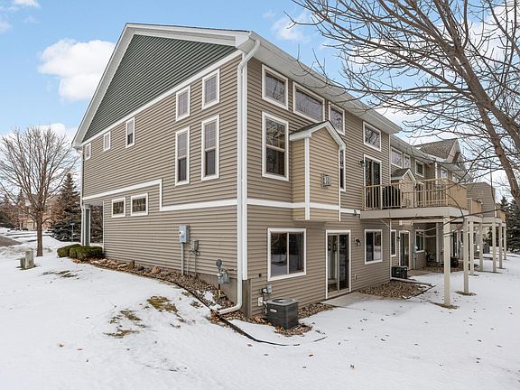 2nd image of 3190 Frontier Dr
