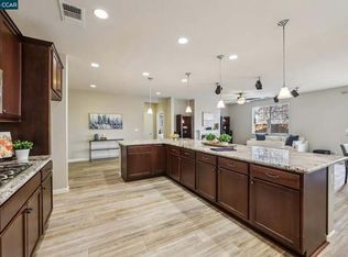 421 W Gravino Dr #1, Tracy, CA 95391