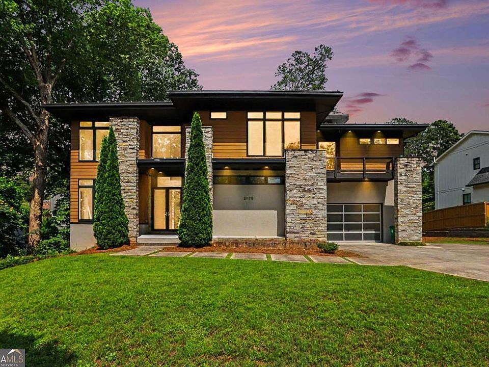 1st image of 2175 Meadowcliff Dr NE