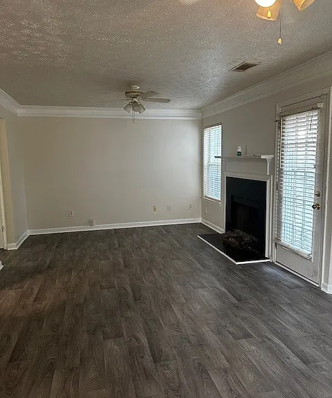 5675 Hampton Ct — Photo 8