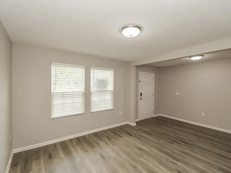 3059 Firethorn Ave — Photo 7