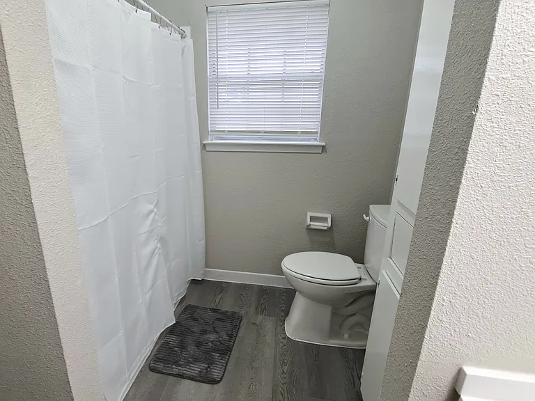 Hidden Park Apartments — Photo 39
